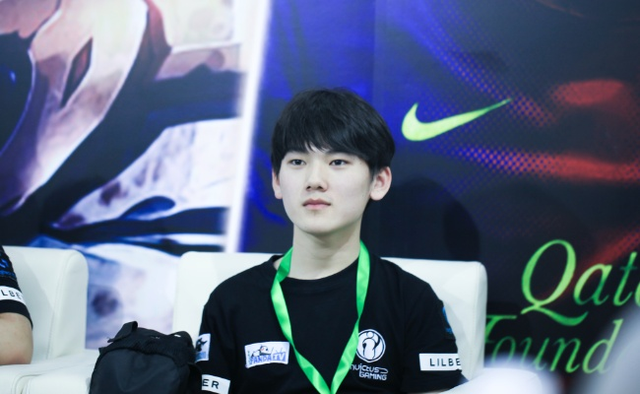 Bilibili Gaming 在 LPL 2025 年第二阶段季后赛中强势开局